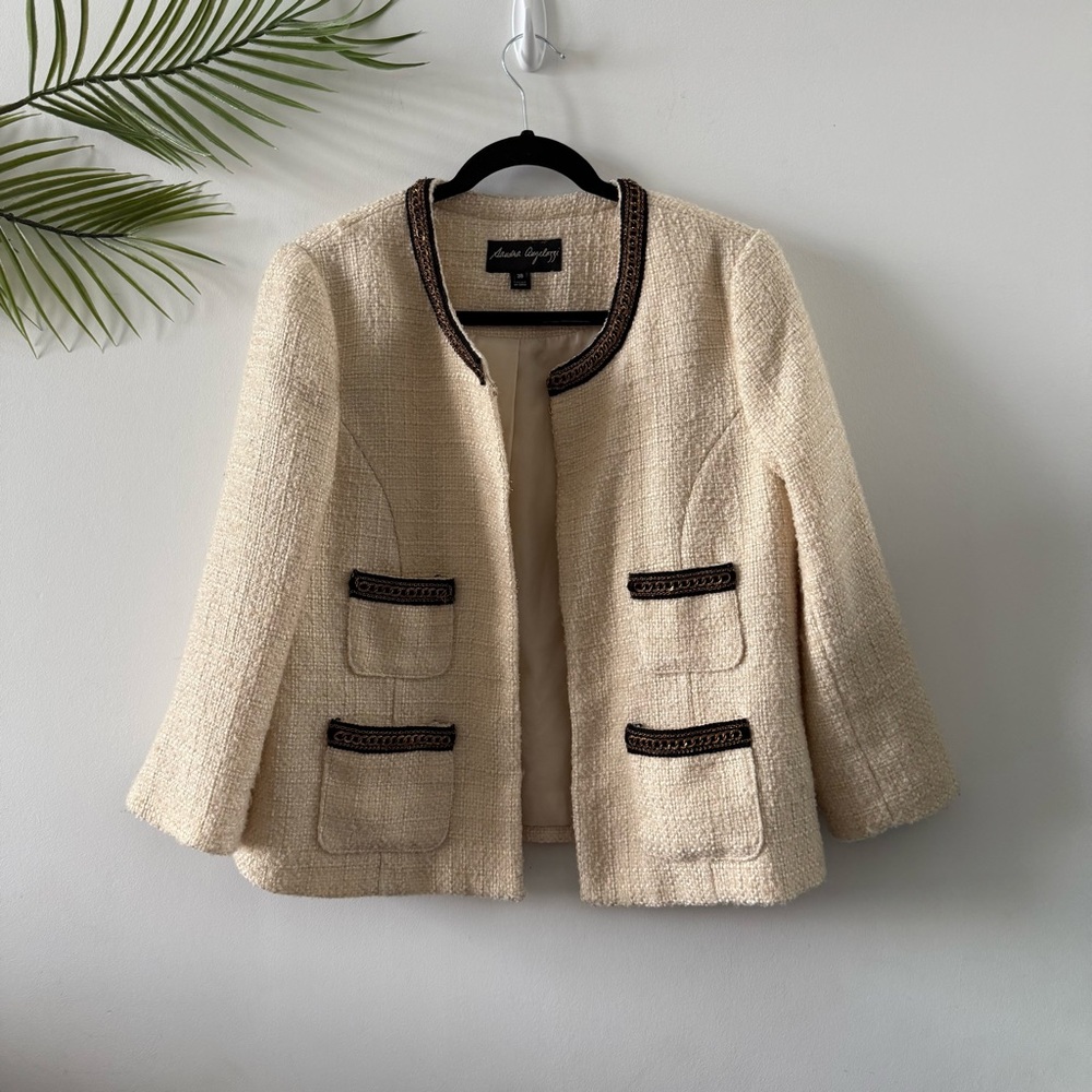 Sandra Angelozzi Sophisticated Tweed Blazer